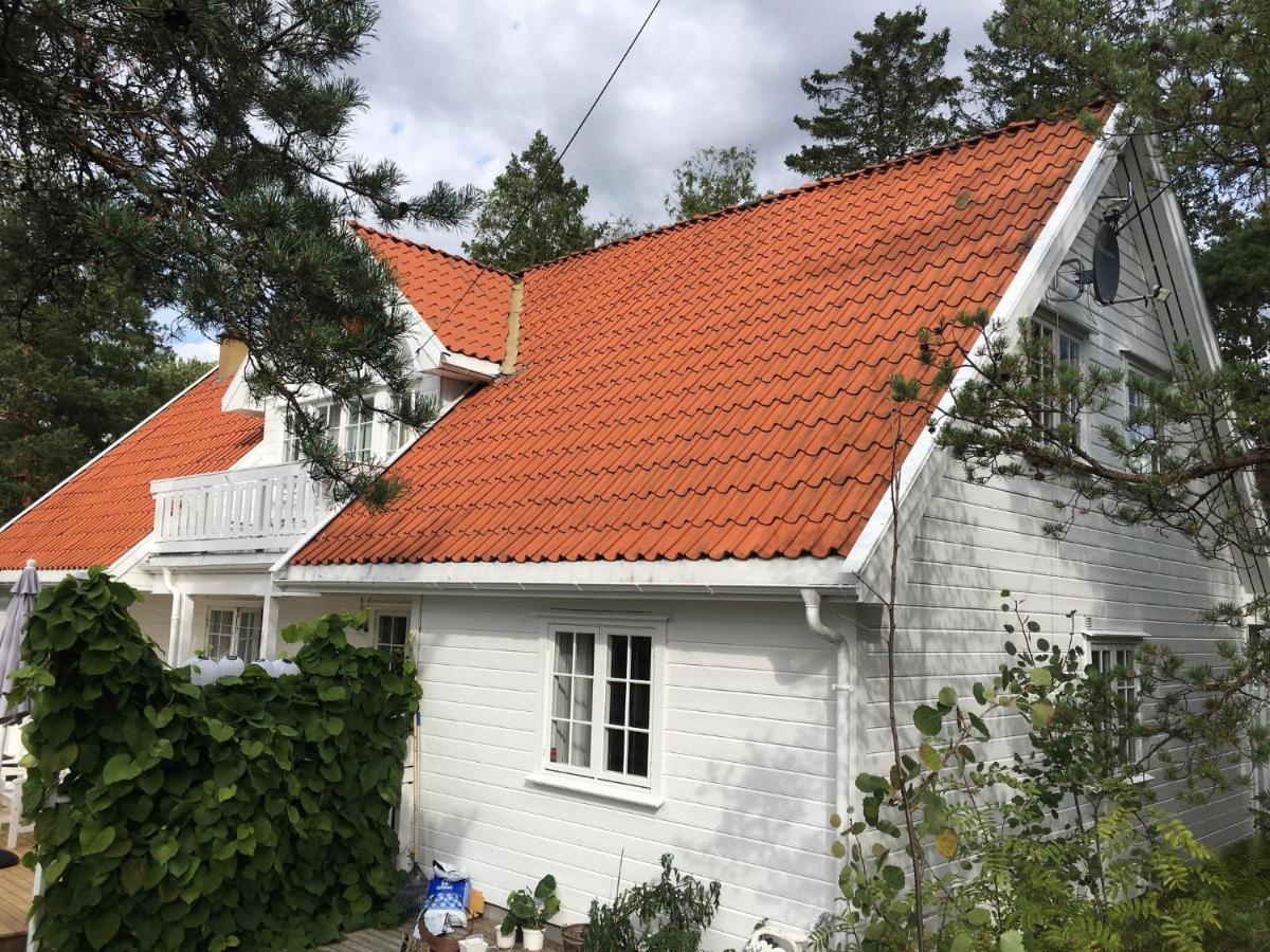 Leilighet I Sorlandshus I Son - Sjoutsikt - Naer Son Spa Екстер'єр фото